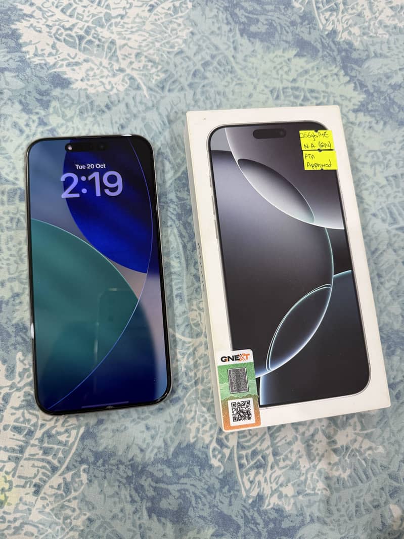 Apple iPhone 16 Pro Max 0