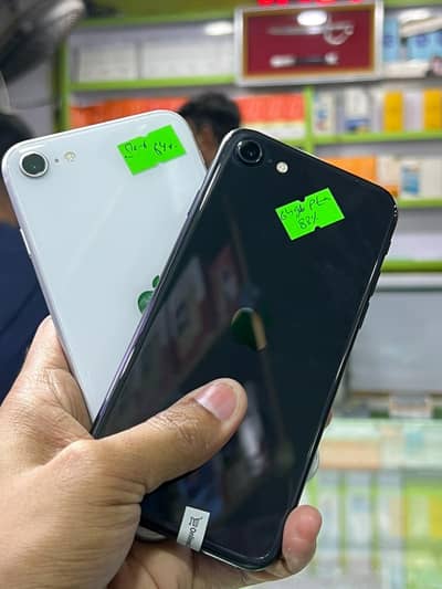 Apple iPhone SE