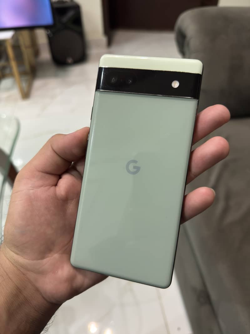 Google Pixel 6a 4