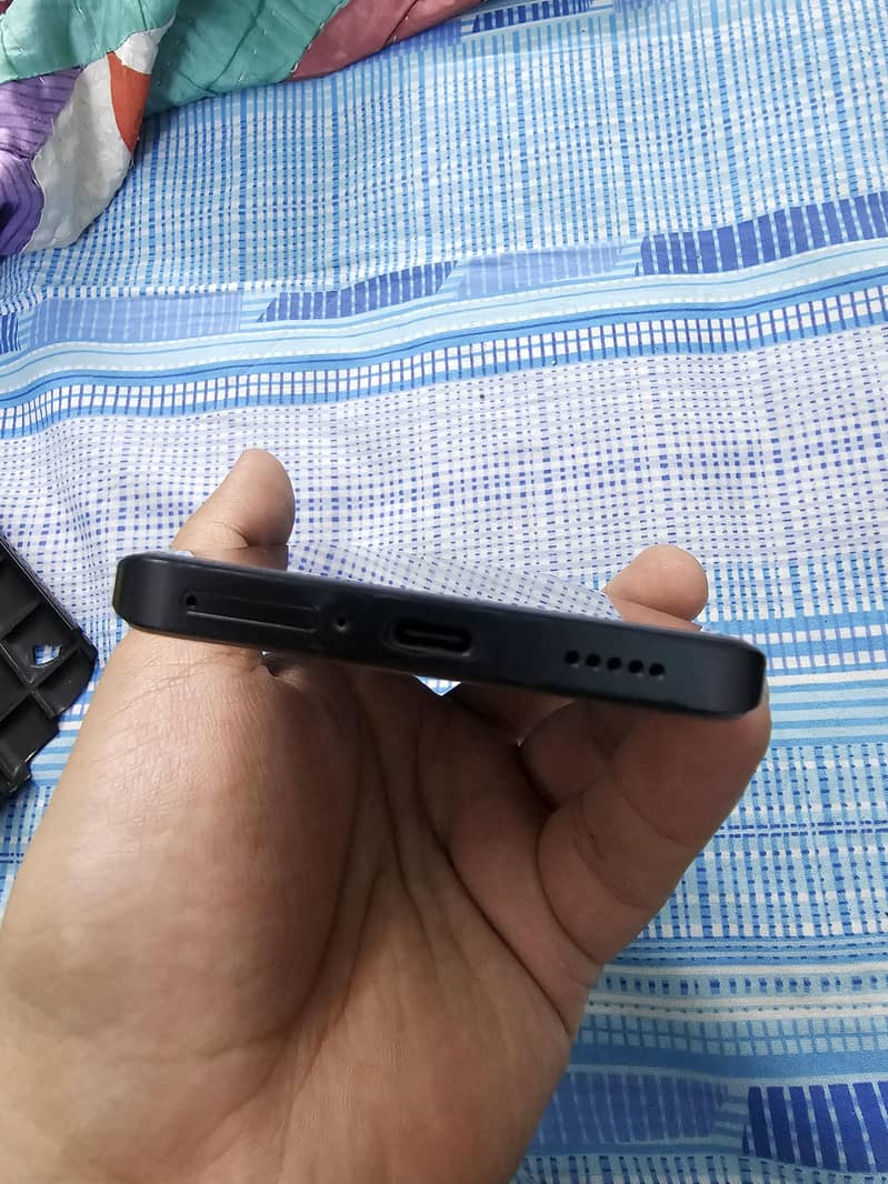 Xiaomi Redmi Note 13 Pro 0