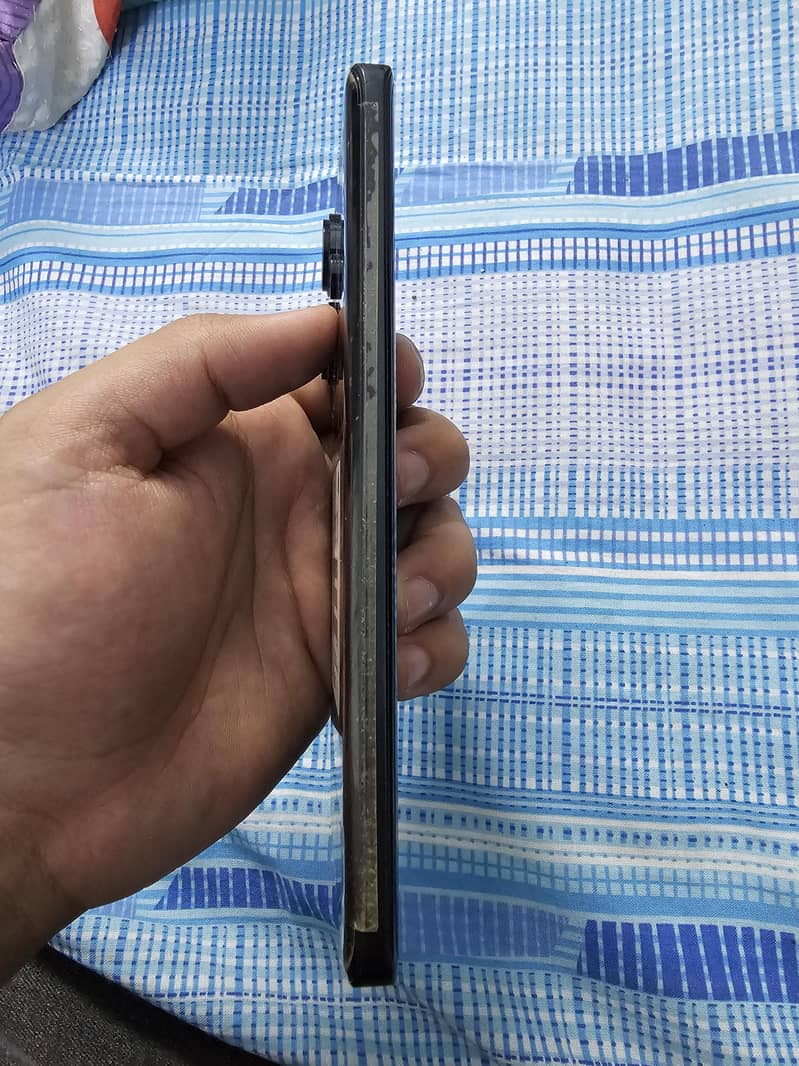 Xiaomi Redmi Note 13 Pro 1