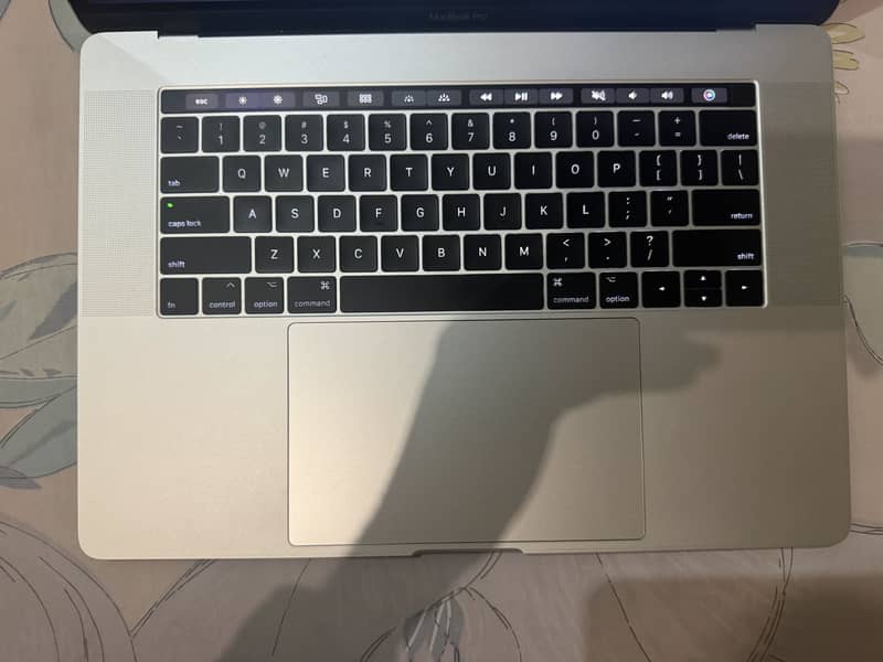 Macbook Pro 15.6 3