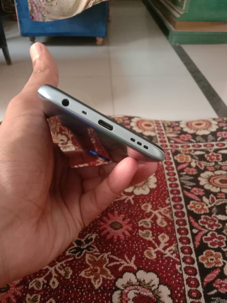 OPPO A54 0