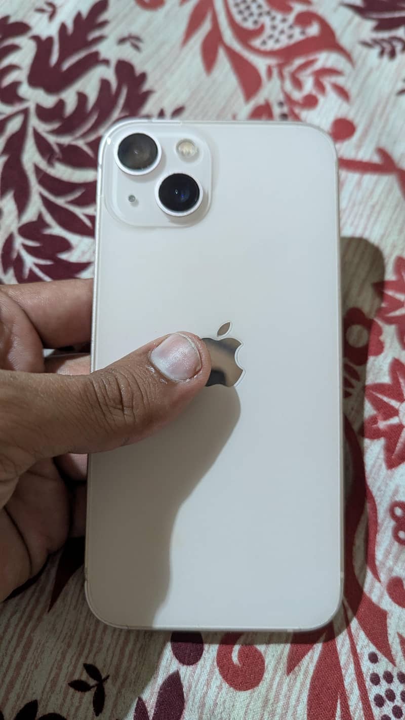 Apple iPhone 13 7