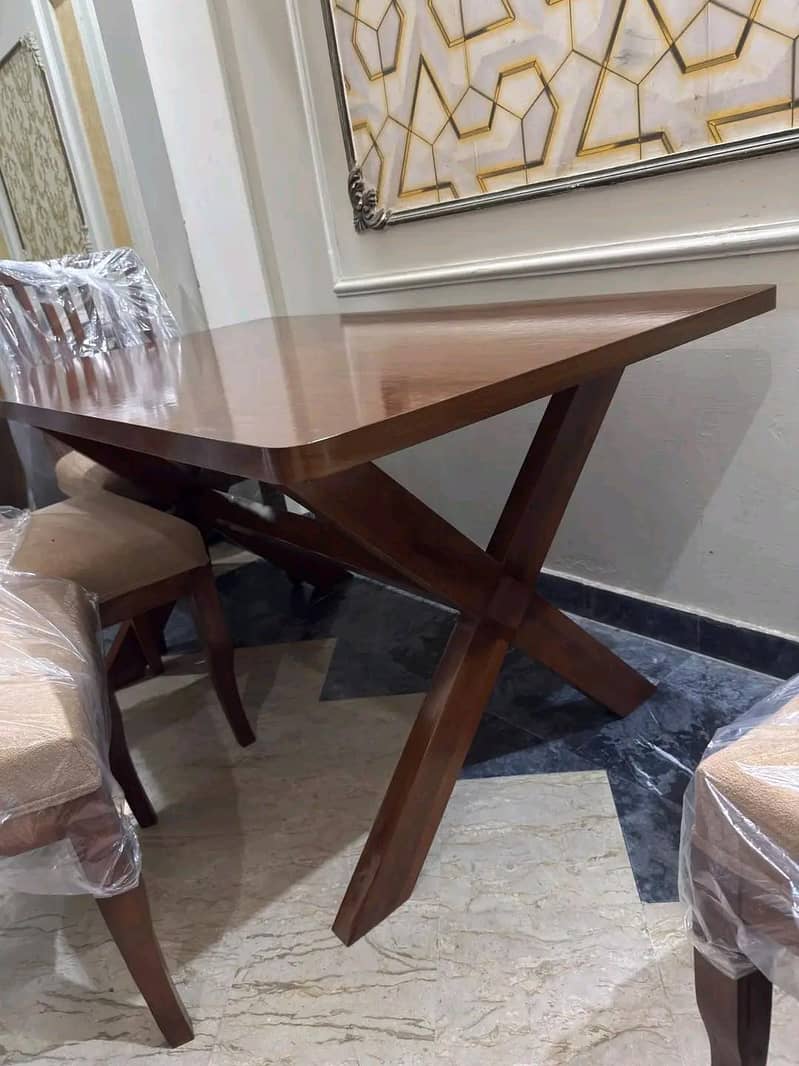 Dining table and 4 chairs 3