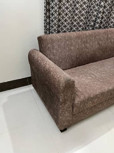 Sofa combed