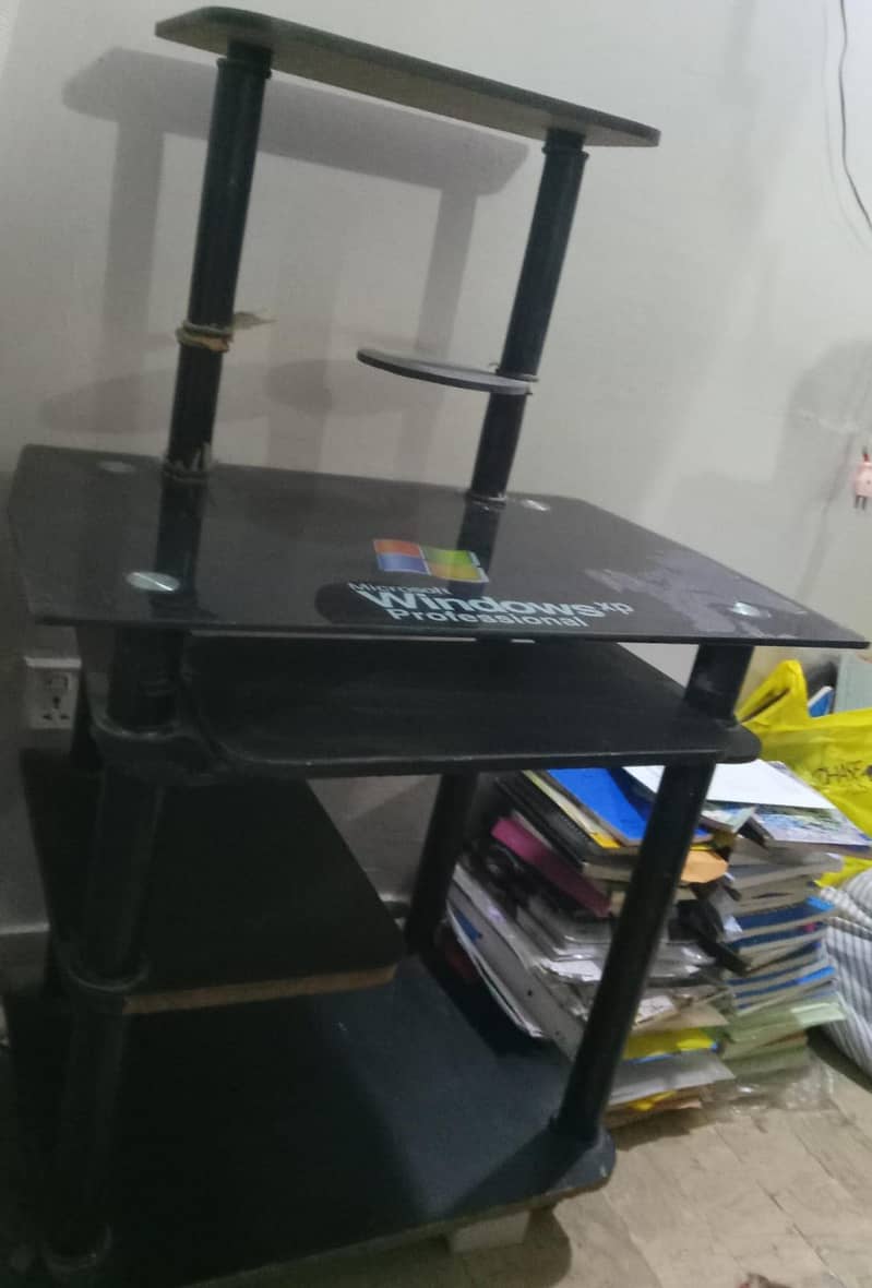 computer table 4