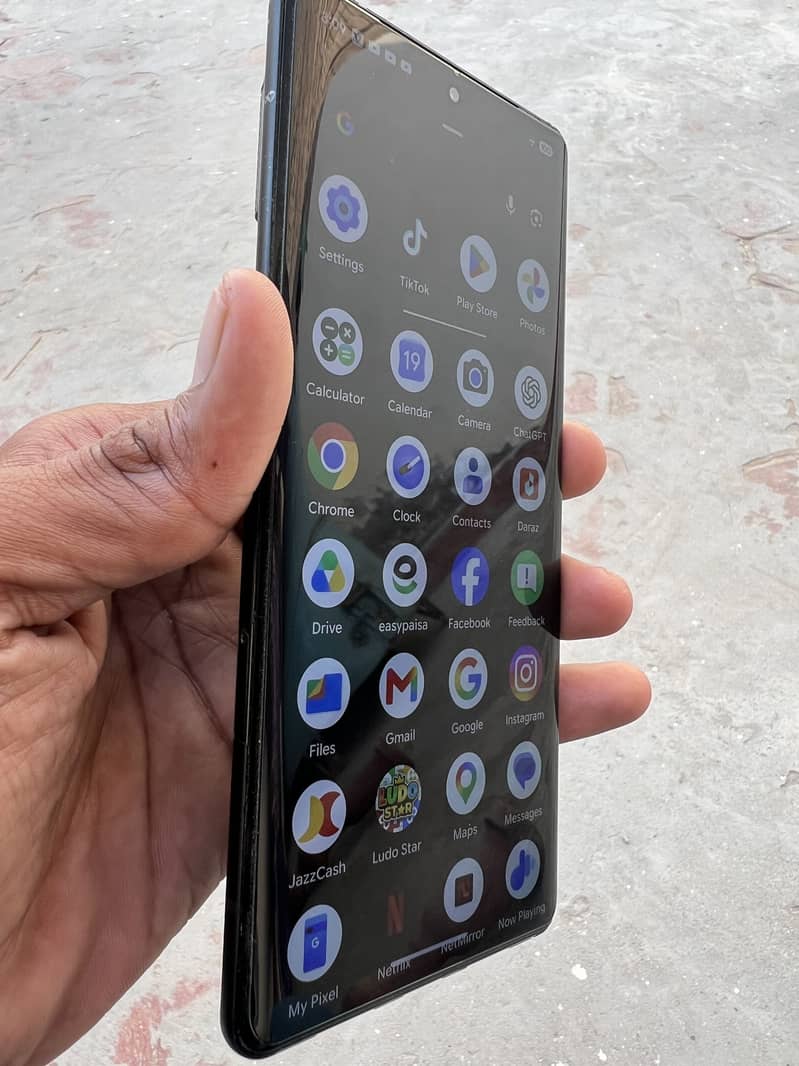 Google Pixel 6 Pro good condition 6