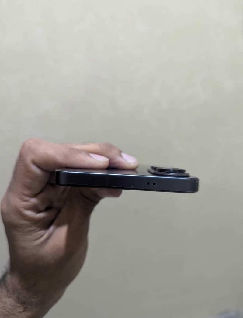 Samsung Mobile S26 Plus 5