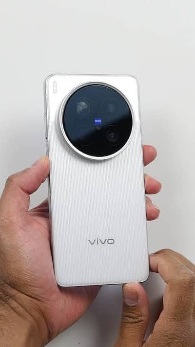 Vivo x200 Ultra 16/512