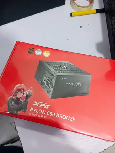 Xpg Pylon 650W with box
