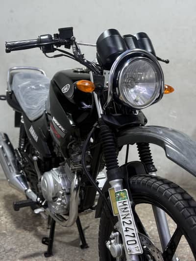 Yamaha ybr125g 2017 model ( japniess model )