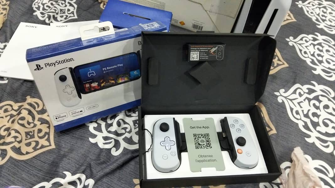 PS5 Slim Disc Edition, Pulse Explore, PS Backbone 0