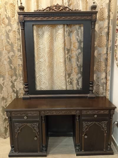 dresser for sale , dressing table