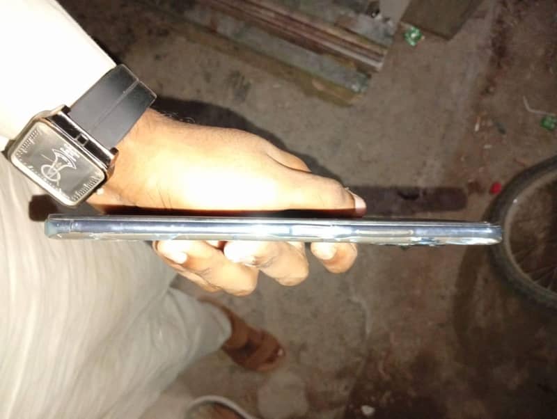 Tecno CAMON 16 Premier 1