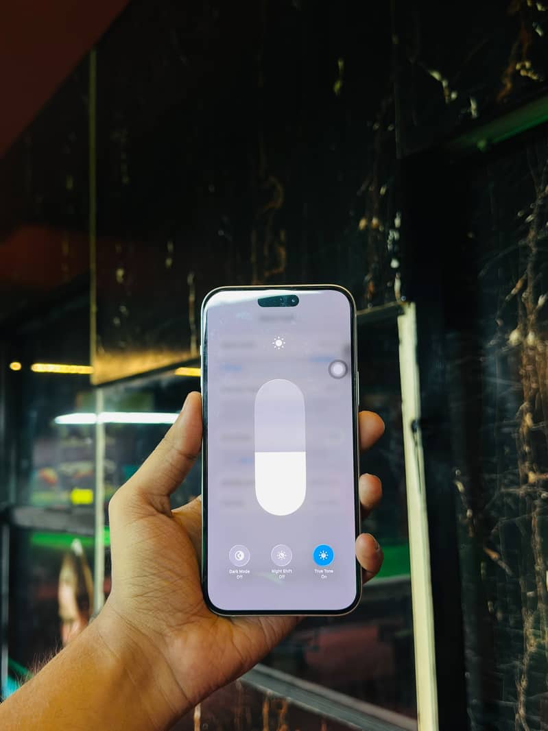 Apple iPhone 15 plus 2