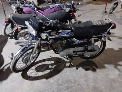 Honda 125 Black cobra