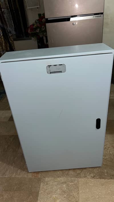 Electrical distribution box unused size 20X30