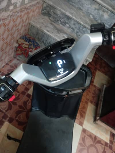 BRG Electric Scooty Model D-511