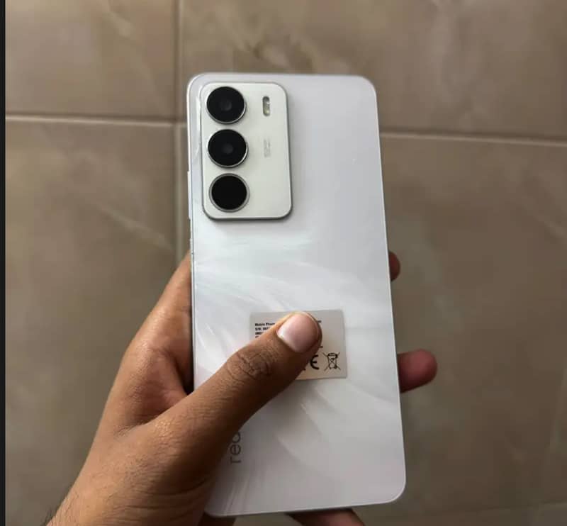Realme C71 0