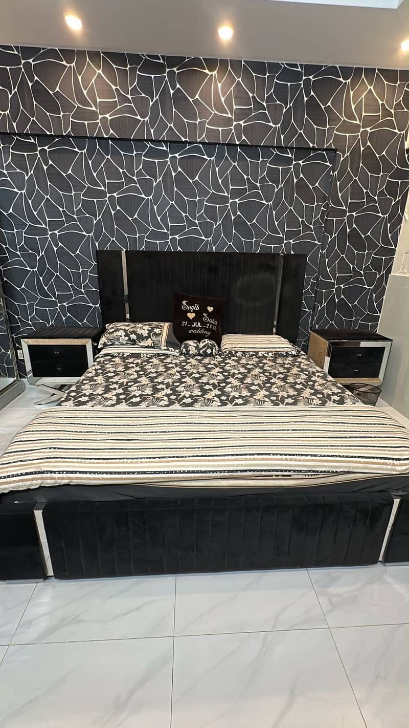 Bed room set 5