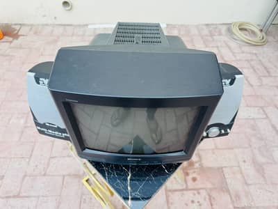 Sony  14"  TV with Multi-Media Speakers