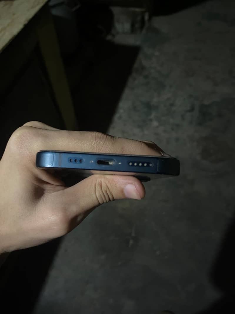 iPhone 13 jv 5