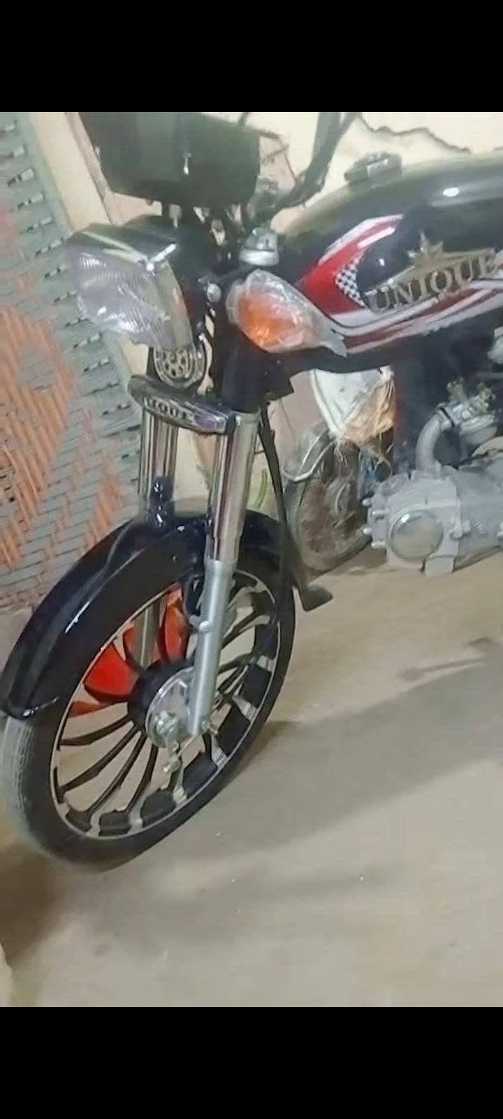 unique black colour 1