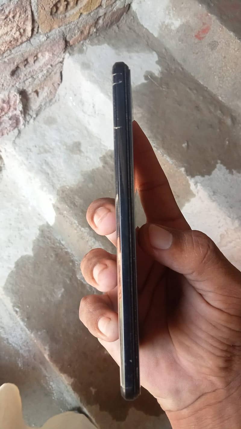 vivo v21 4