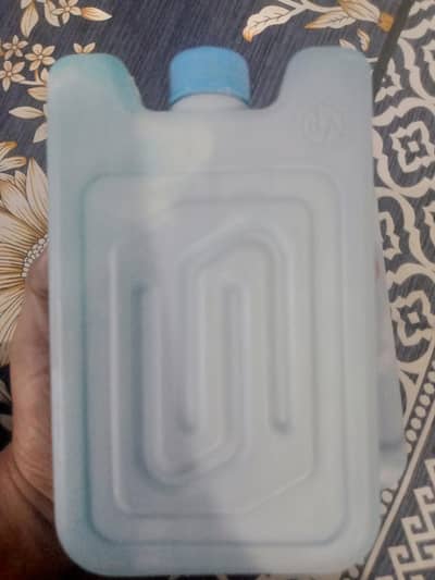 Ice pack gel bottle
