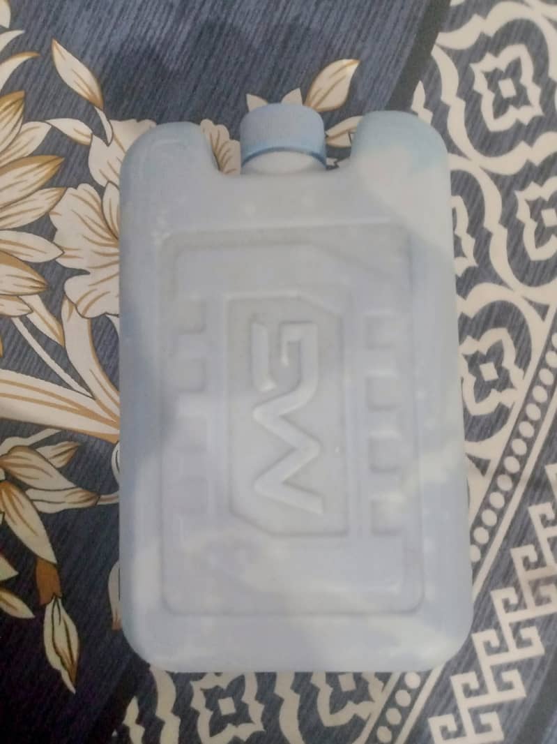 Ice pack gel bottle 1