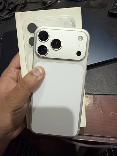 Apple iPhone 17 Pro Max