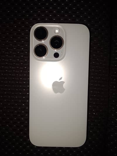 Apple iPhone 16 Pro