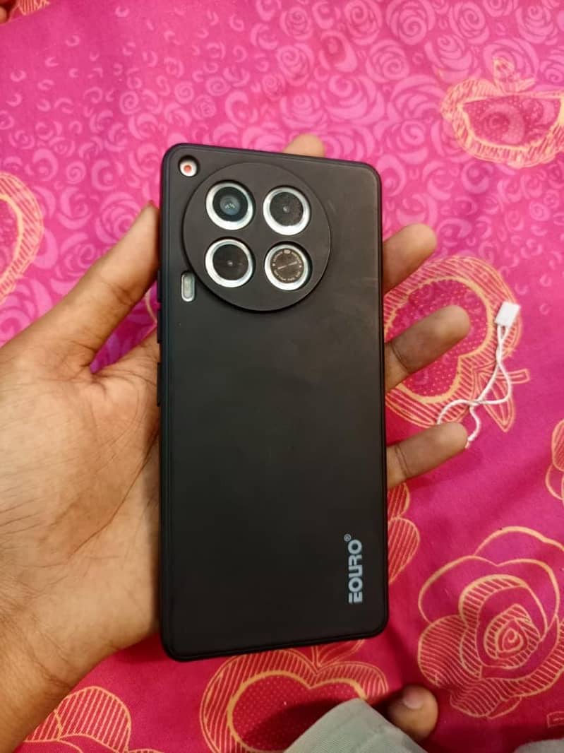 Tecno CAMON 30 3