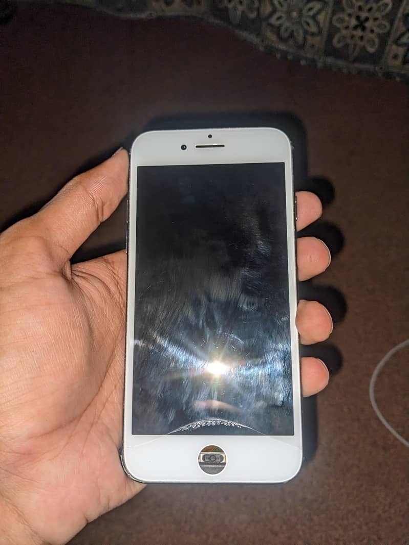 iPhone 8 1
