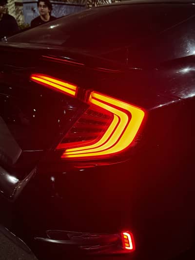 civic x lava lights