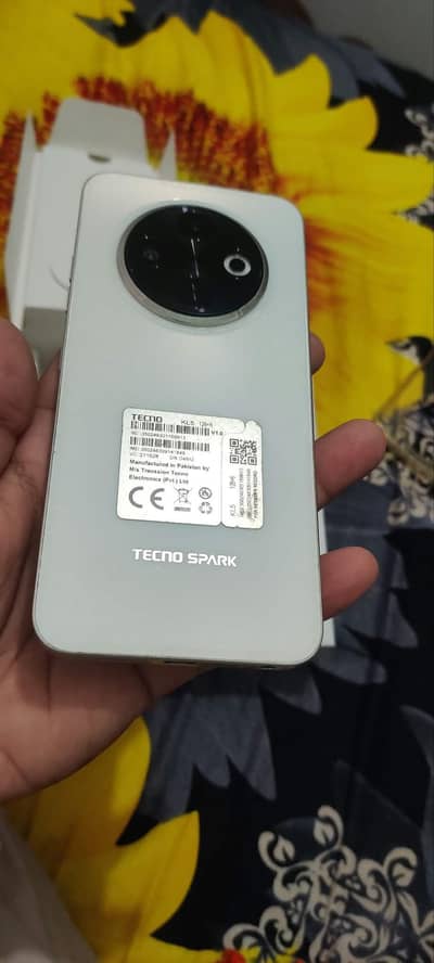 Tecno SPARK 30C