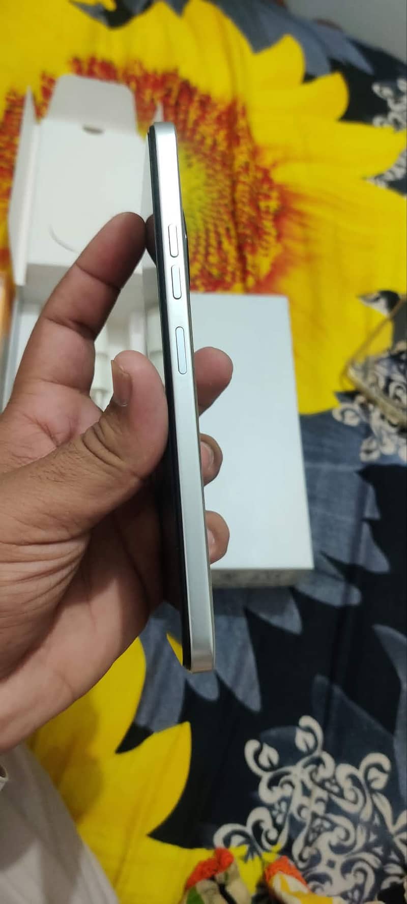 Tecno SPARK 30C 3