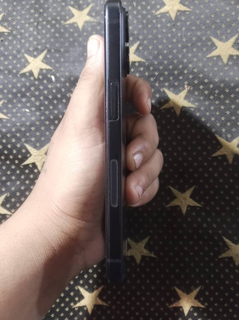 Apple iPhone 15 5