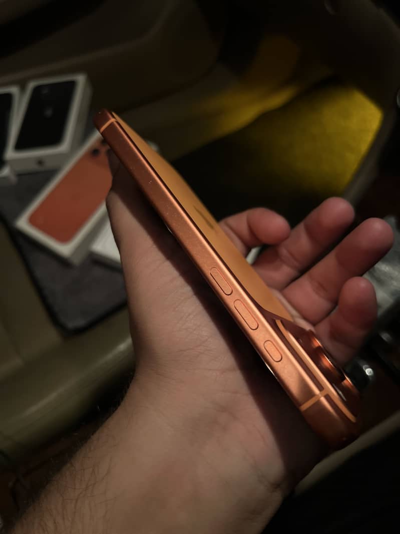Apple iPhone 17 Pro Max 7
