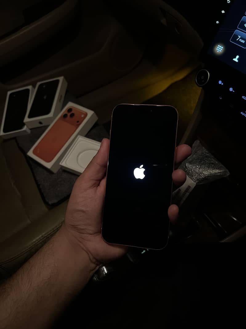 Apple iPhone 17 Pro Max 8