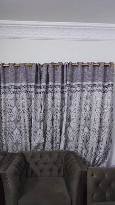 4 peice grey curtains ( good condition )