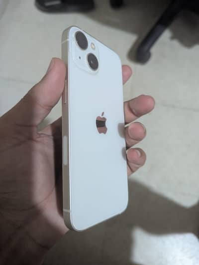 Apple iPhone 13
