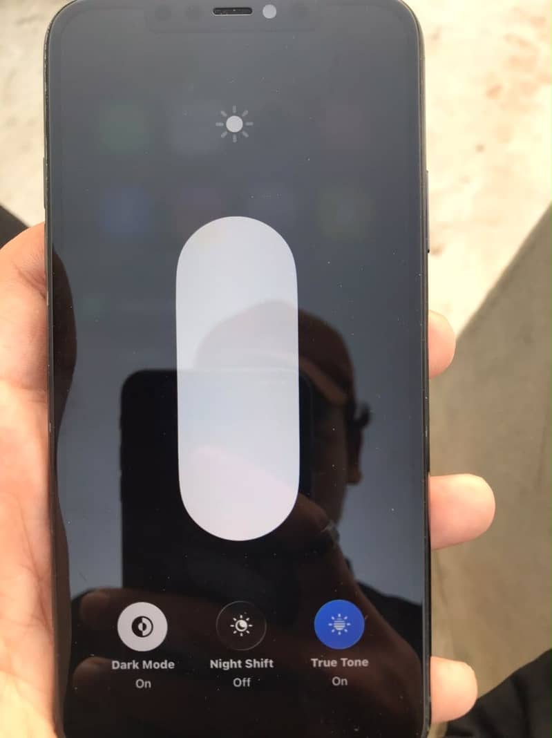 Iphone 11 pro max 4