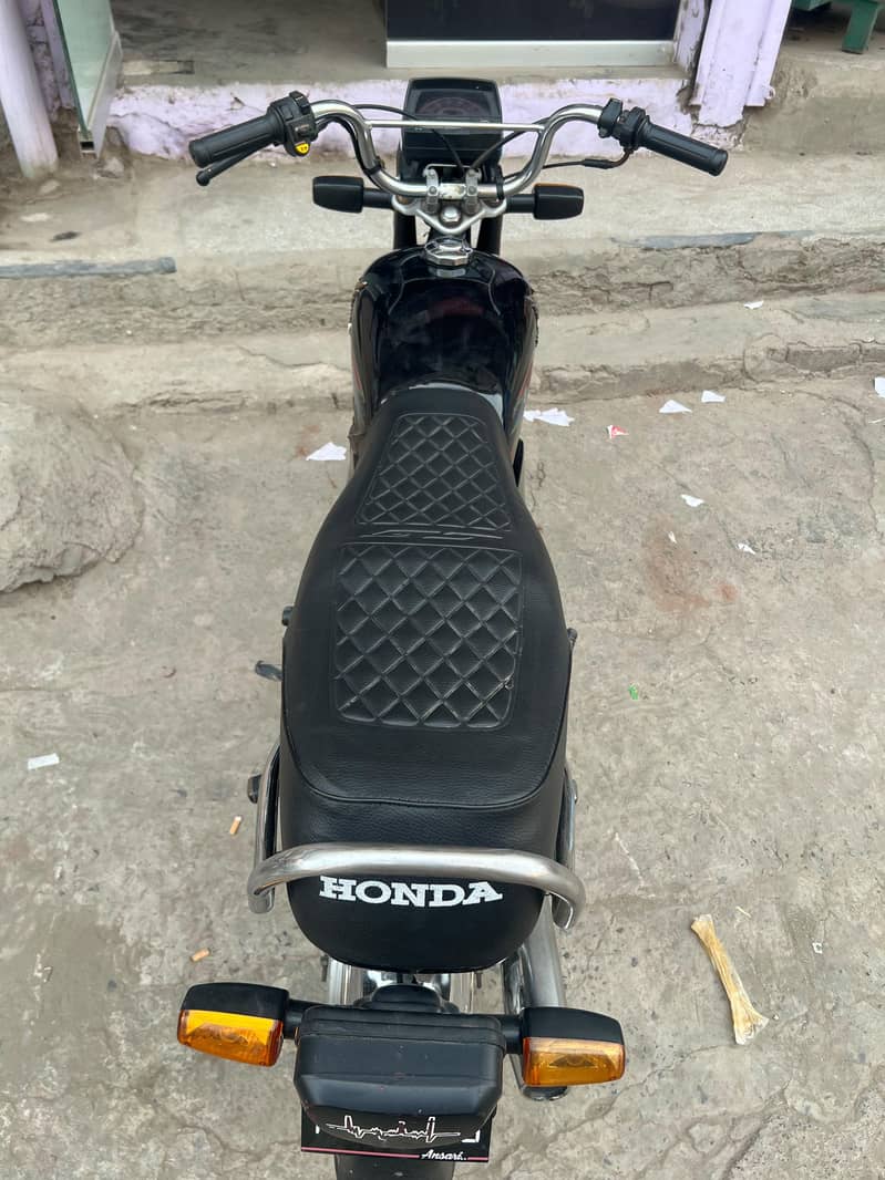 Honda CD 70 2