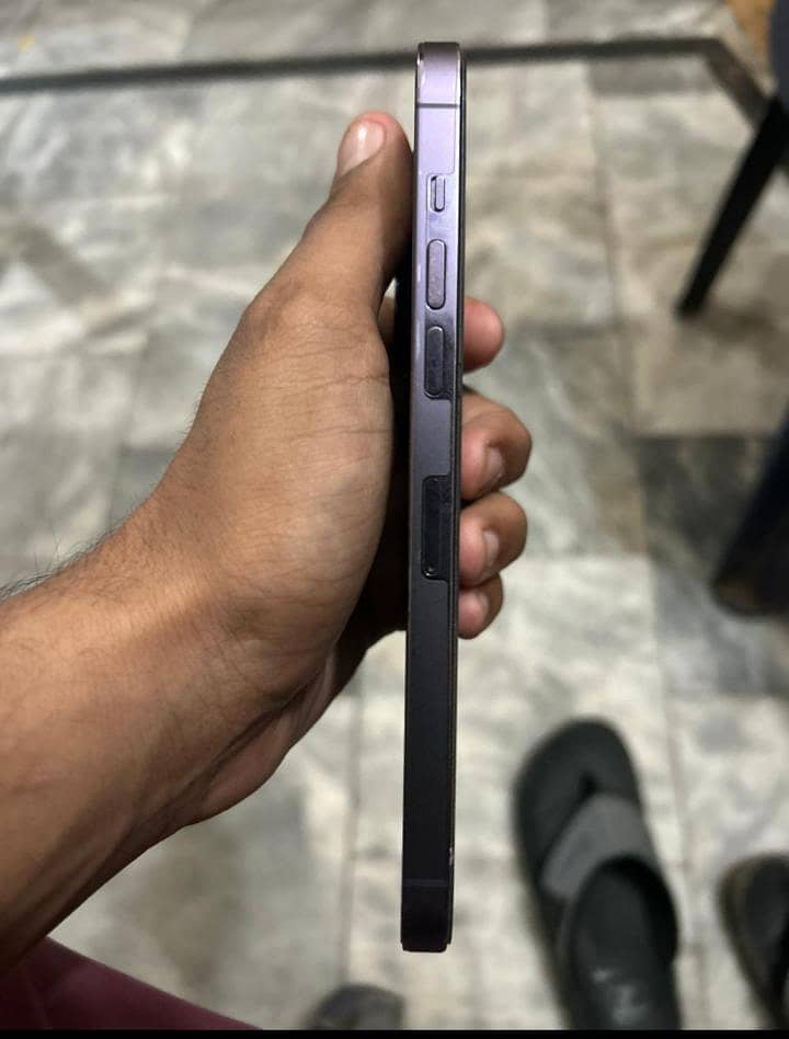 Apple iPhone 14 Pro max 2