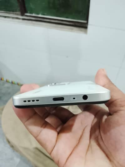 Realme C71
