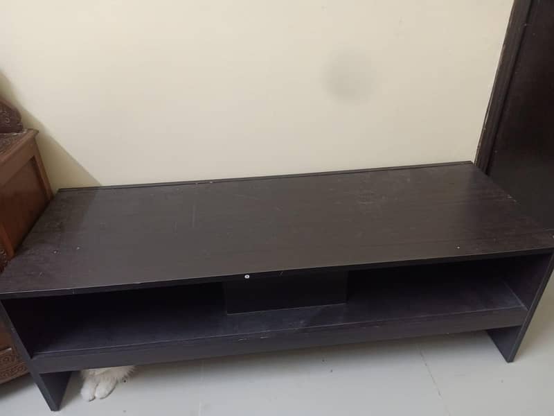 TV console 0