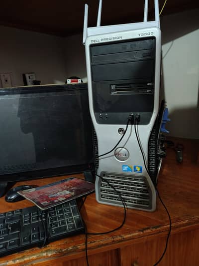 Dell Precision T3500 Workstation RX 580 4GB 8GB RAM | 1TB HHDD + 256gb