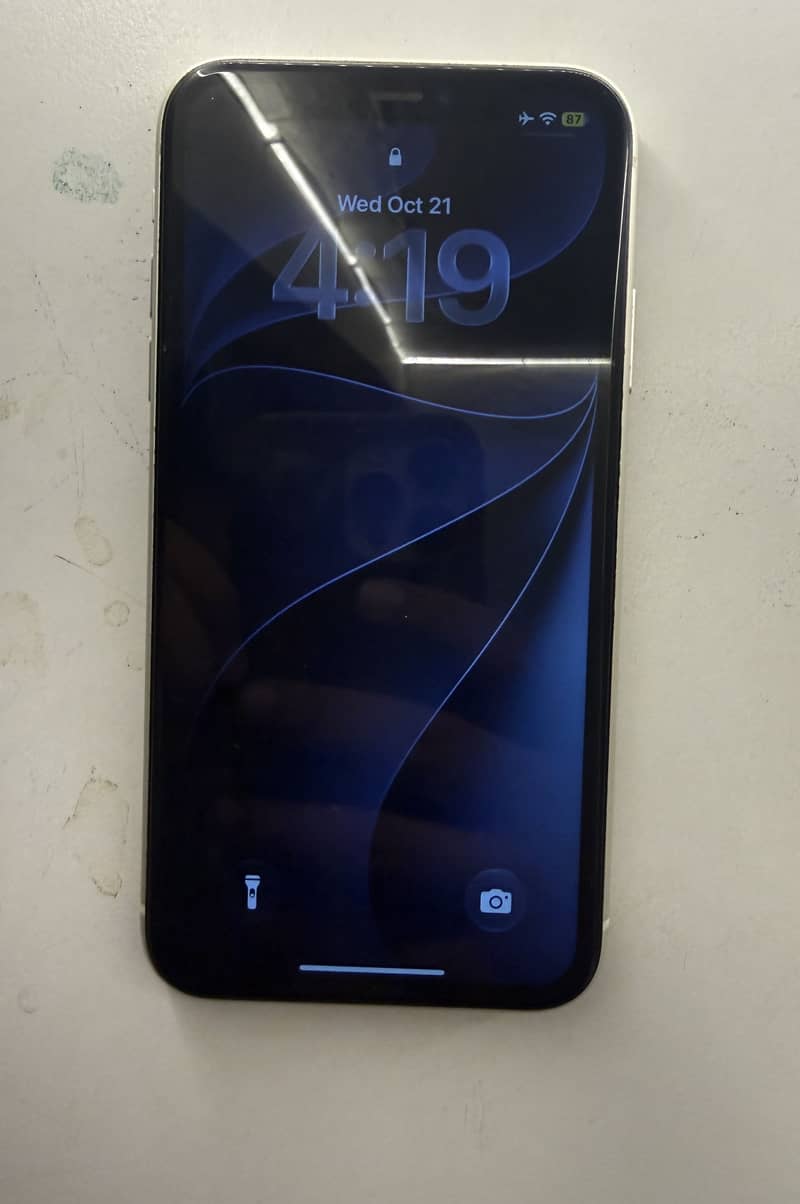 Apple iPhone 11 8